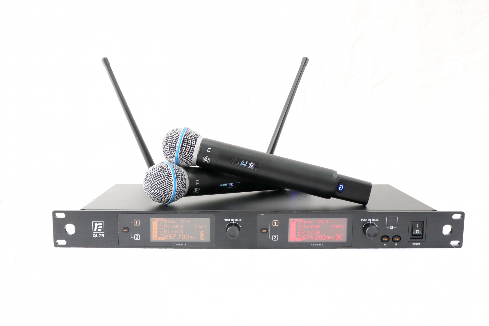 RFIntell QL7R/T1-A 651,800-683,400 МГц 2-канальная радиосистема с 2-мя ручными микрофонами в Искитиме