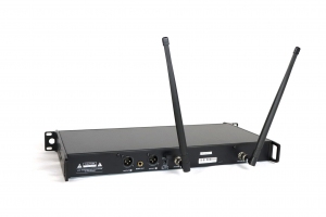 RFIntell QL7R/T1-A 651,800-683,400 МГц 2-канальная радиосистема с 2-мя ручными микрофонами в Искитиме